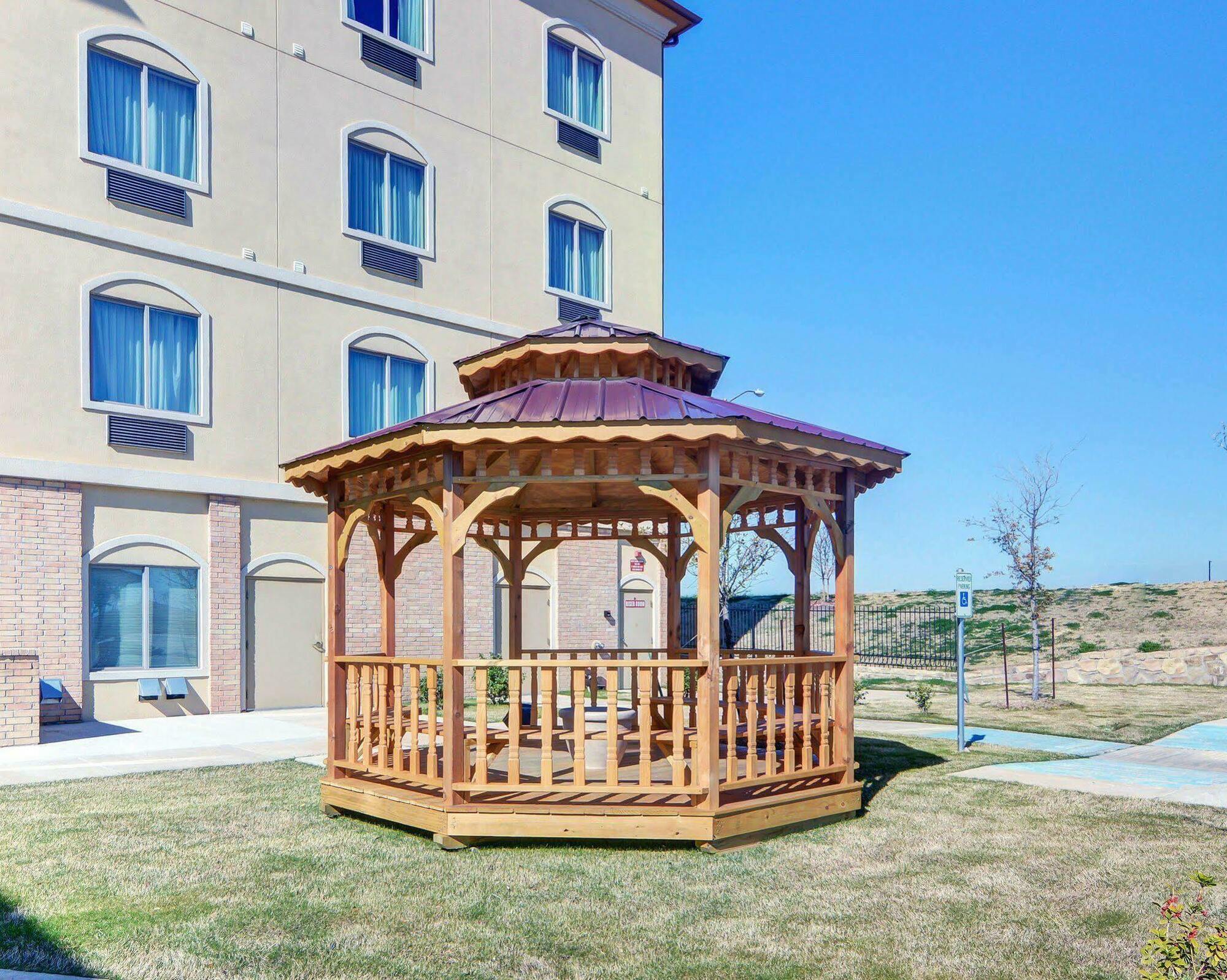 Comfort Suites Lake Worth Fort Worth Buitenkant foto